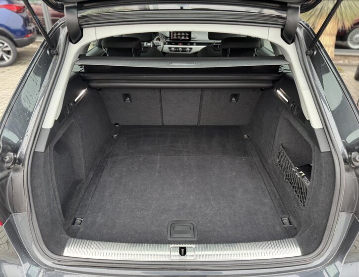 Audi A4 Kombi 2,0 l 120 kw