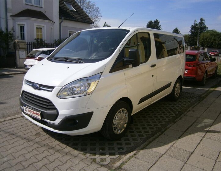 Ford Transit Custom Kombi 2,2 l 114 kw