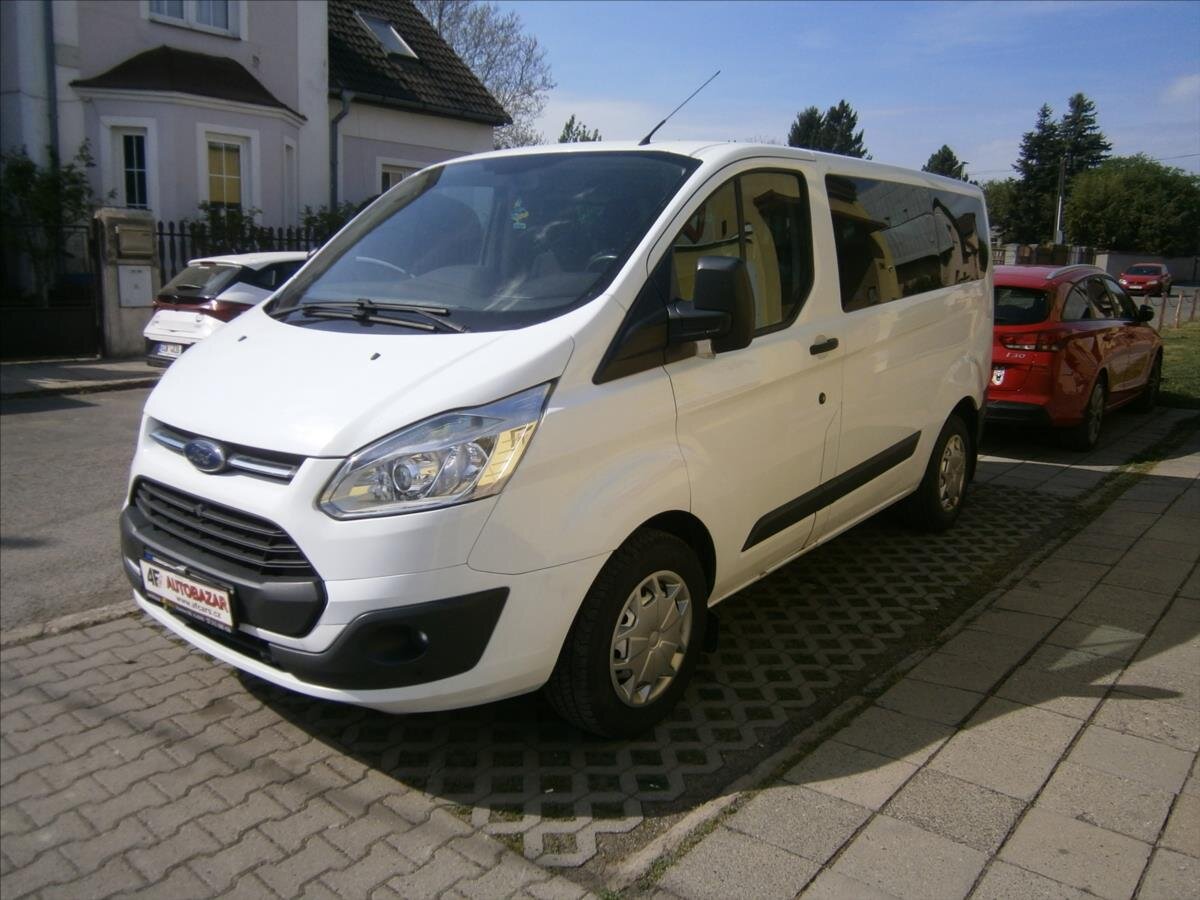 Ford Transit Custom Kombi 2,2 l 114 kw