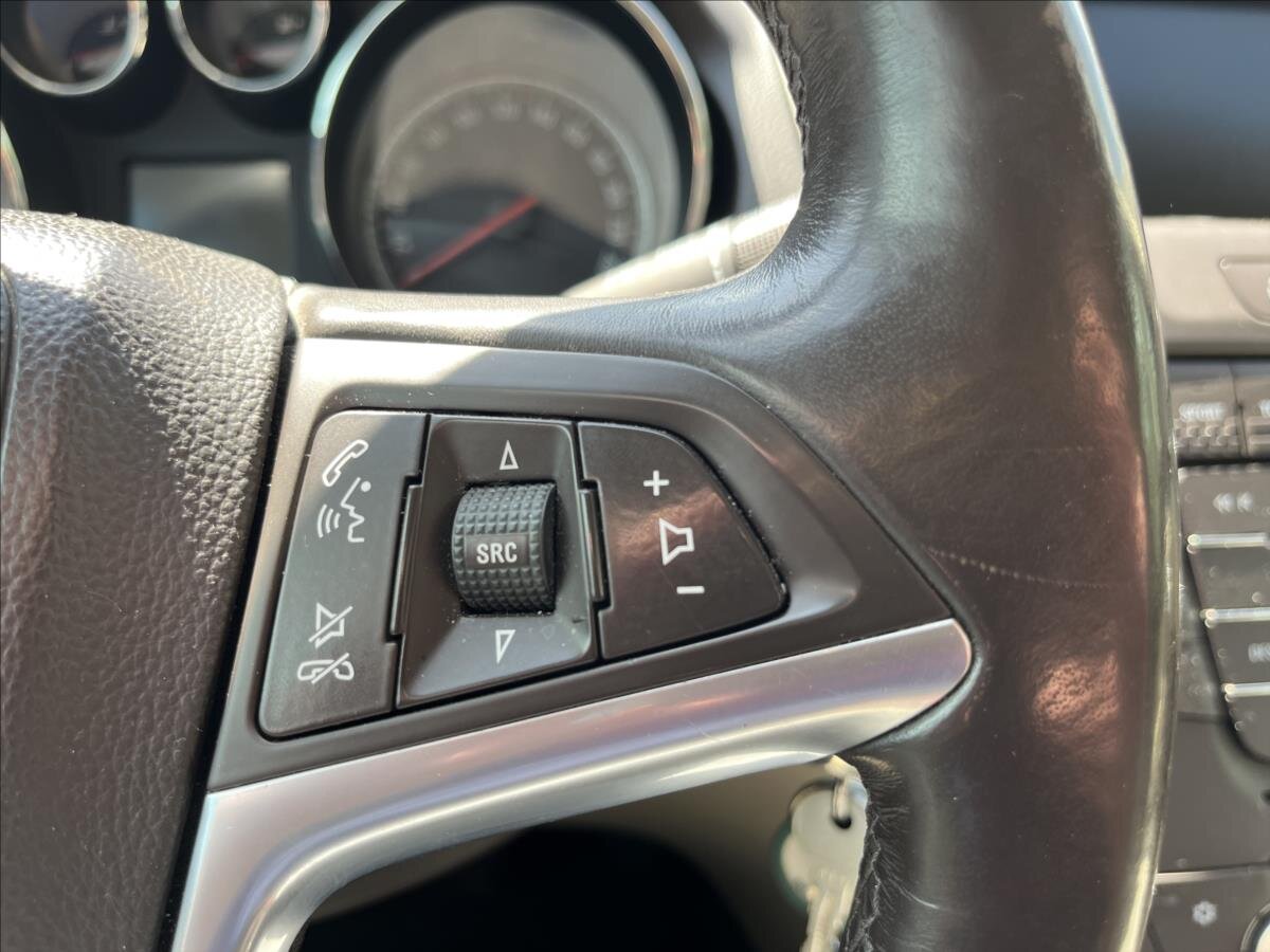 Opel Insignia Kombi 2,0 l 118 kw