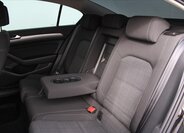 Volkswagen Passat 11