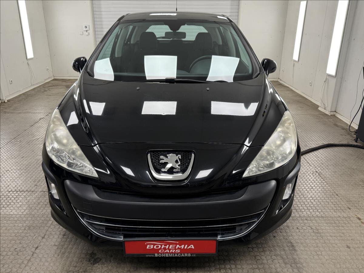 Peugeot 308 Hatchback 1,4 l 70 kw