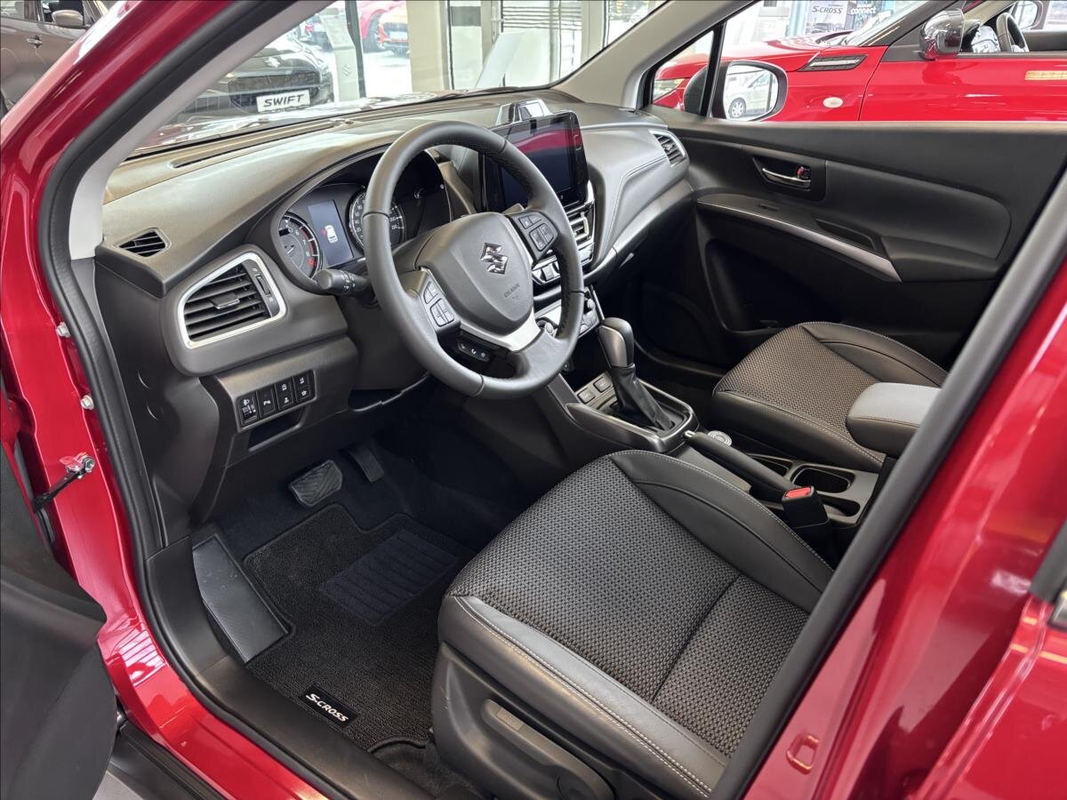 Suzuki S-Cross SUV / Terénní 1,4 l 81 kw