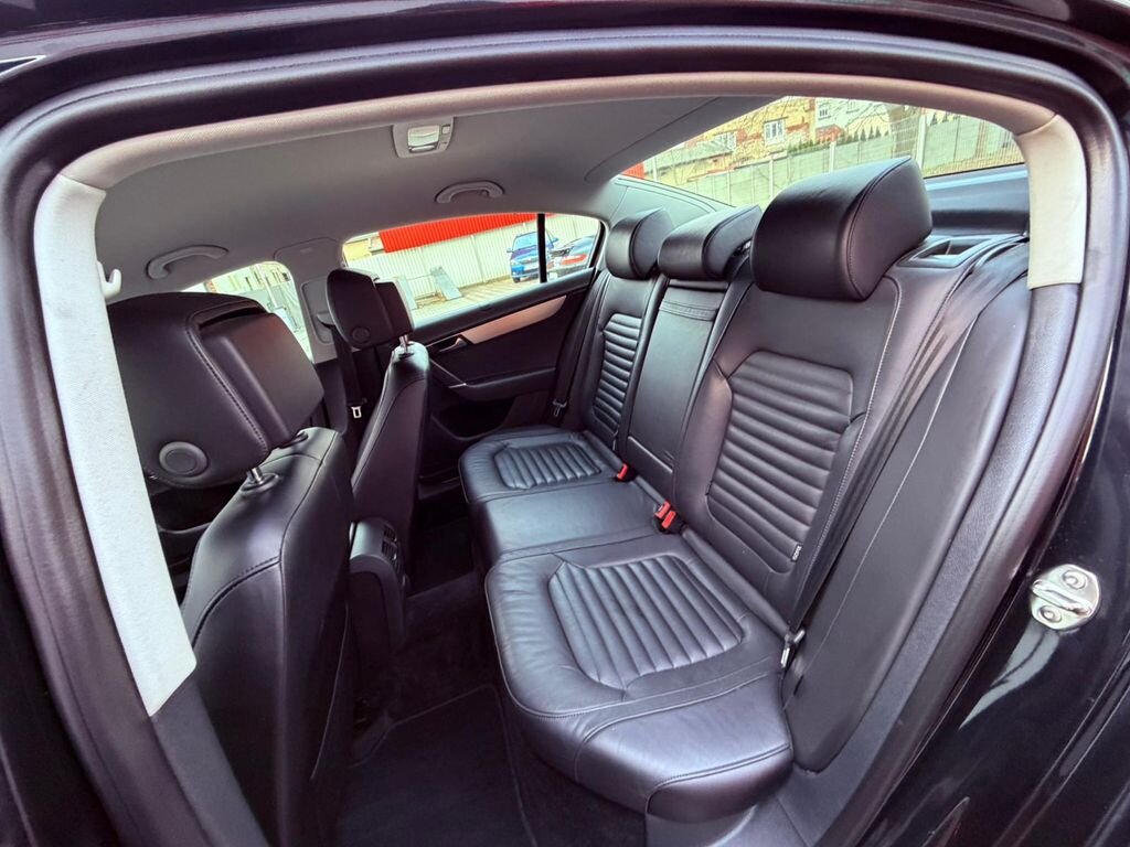 Volkswagen Passat Sedan / Limuzína 2,0 l 130 kw