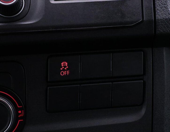 Volkswagen Transporter Skříň 2,0 l 75 kw