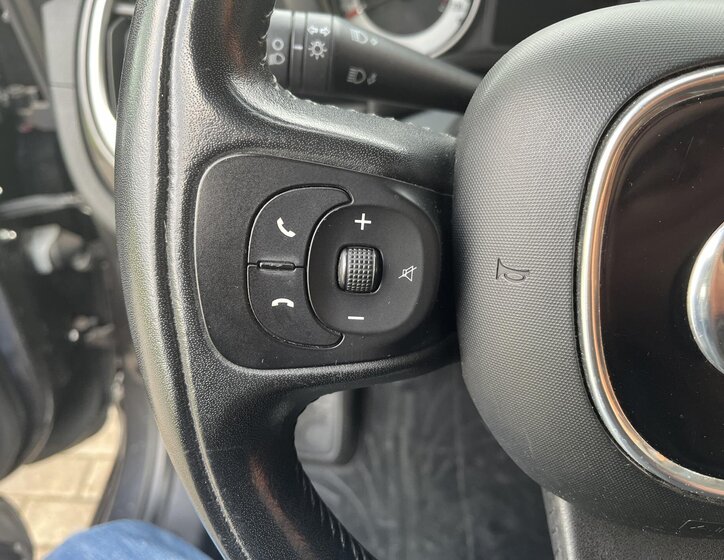 Fiat 500L Hatchback 1,2 l 62 kw