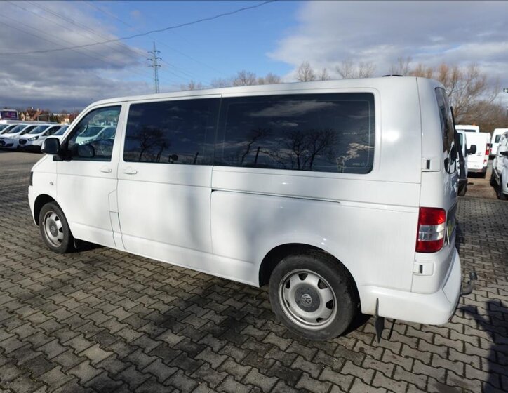 Volkswagen Caravelle Ostatní 2,0 l 132 kw