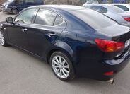 Lexus IS 220 10