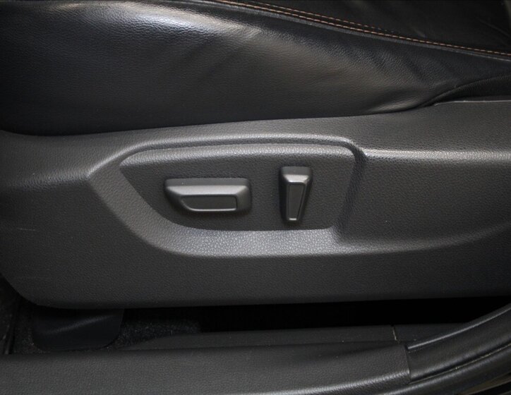 Mitsubishi Eclipse Cross SUV 1,5 l 120 kw