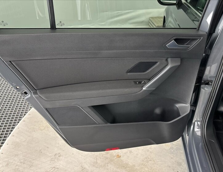 Volkswagen Touran MPV 1,5 l 110 kw