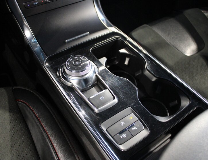 Ford Edge SUV / Terénní 2,0 l 175 kw