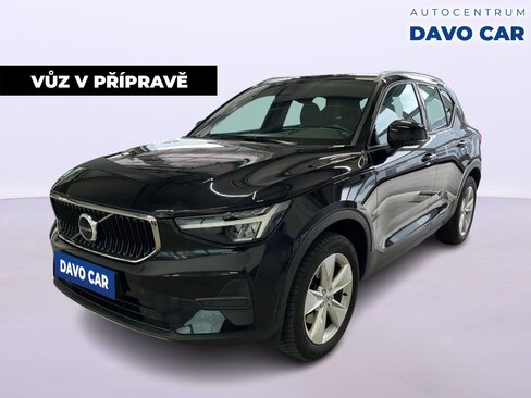 Volvo XC40 SUV / Terénní 2,0 l 120 kw