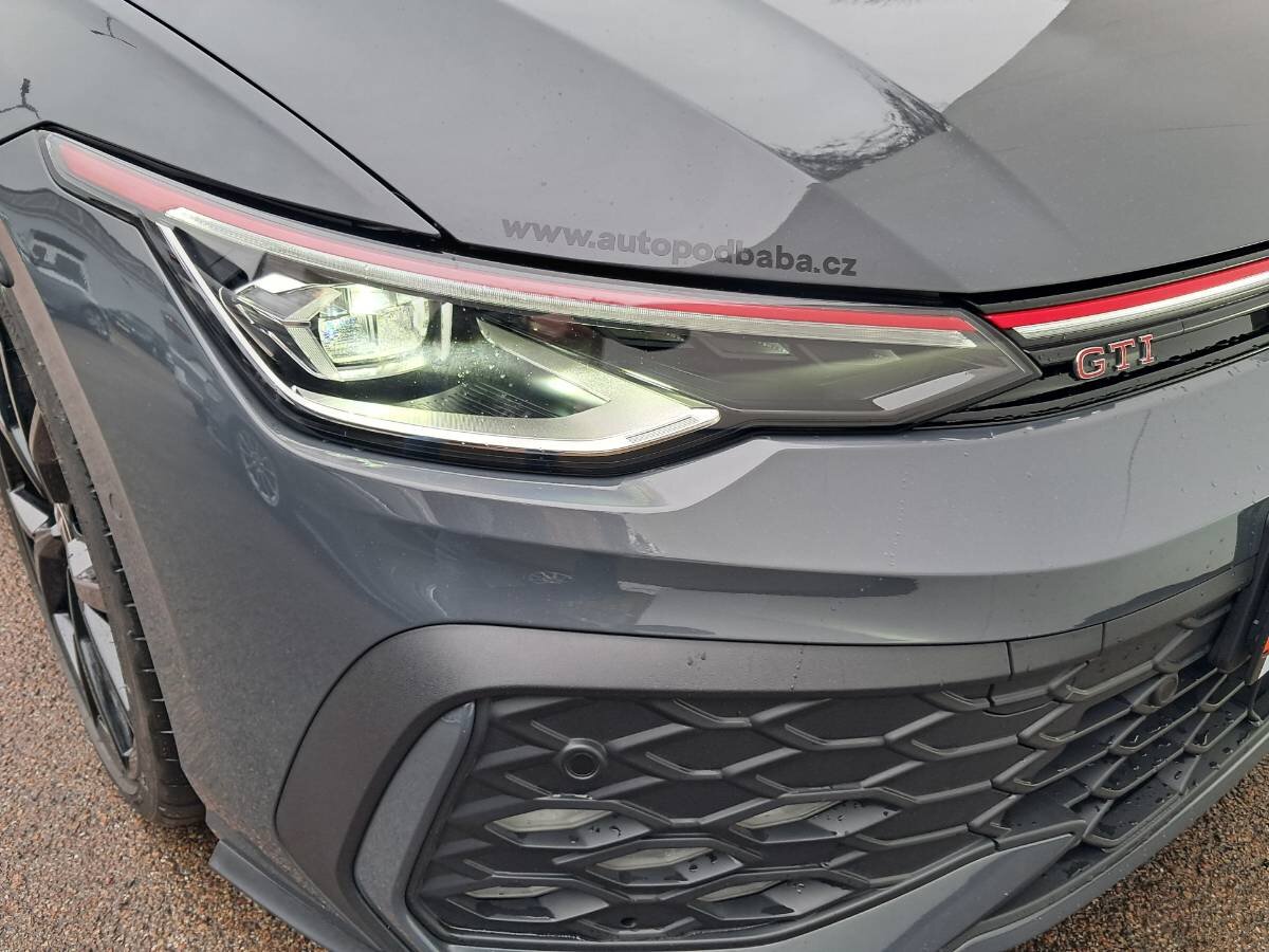 Volkswagen Golf Hatchback 2,0 l 195 kw