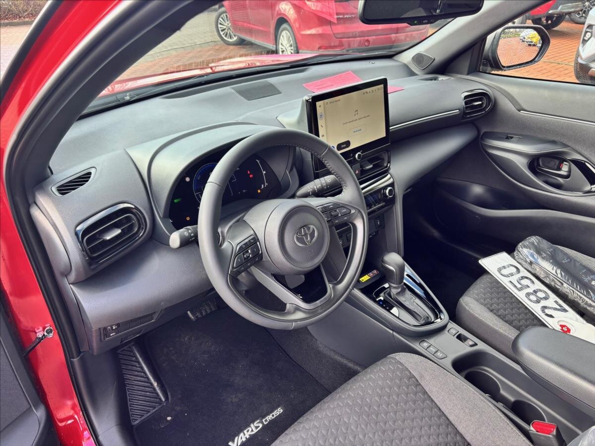 Toyota Yaris SUV 1,5 l 68 kw