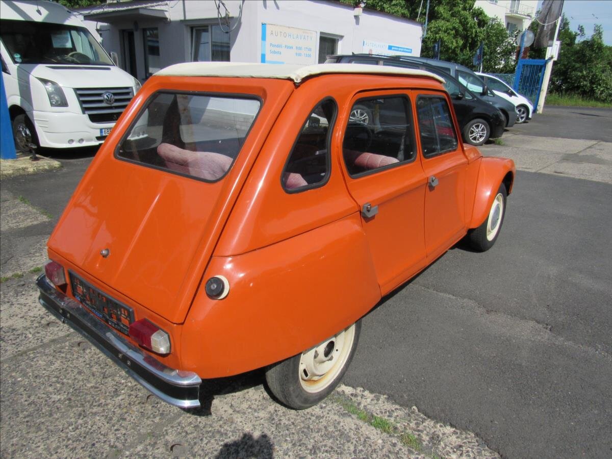 Citroën 2CV Hatchback 580,0 23 kw