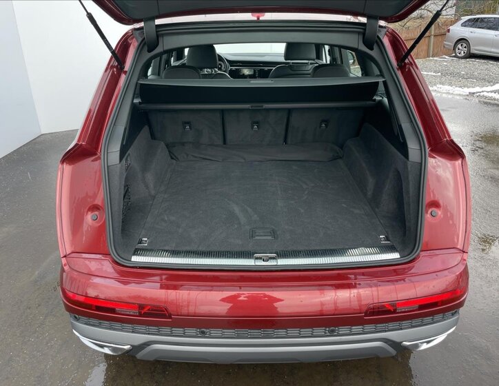 Audi Q7 SUV / Terénní 3,0 l 210 kw