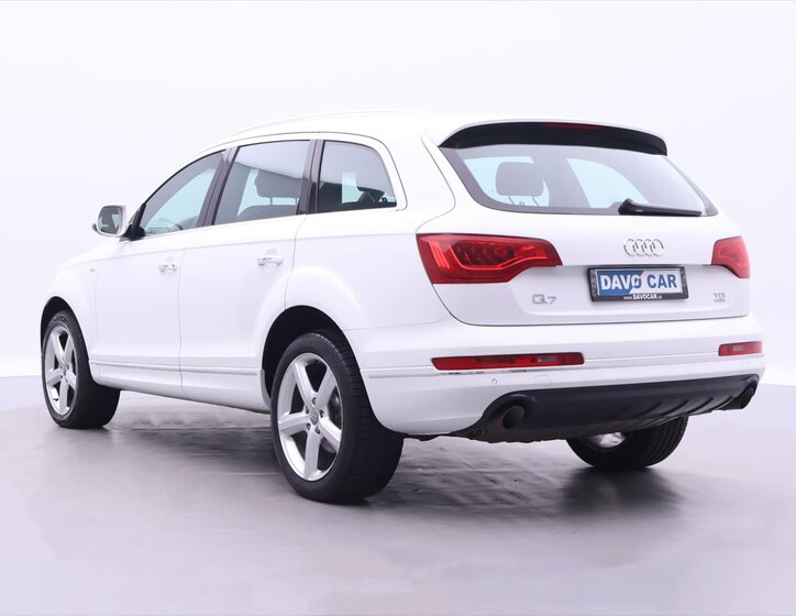 Audi Q7 5
