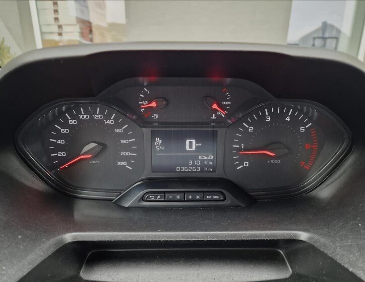 Peugeot Partner Skříň 1,2 l 81 kw