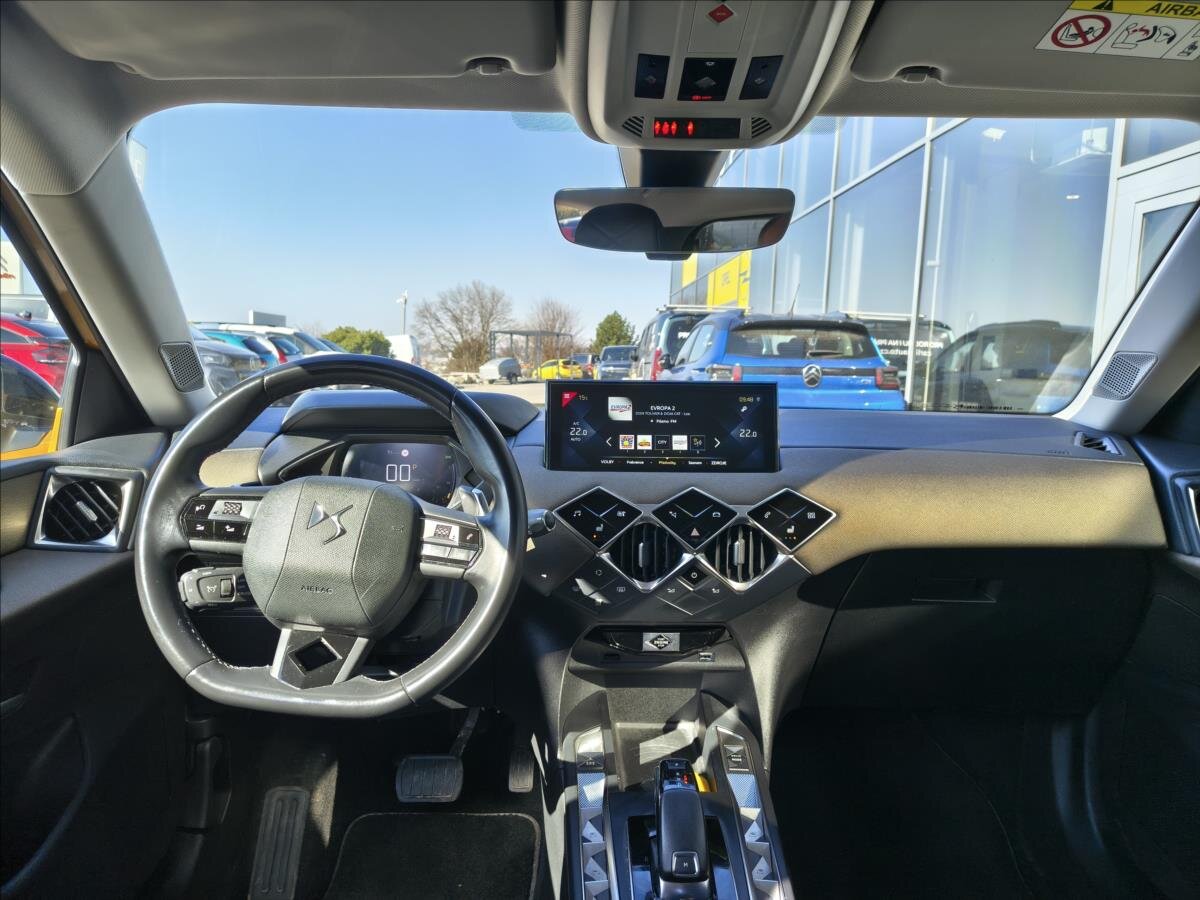 DS Automobiles DS3 Crossback Hatchback 1,2 l 114 kw