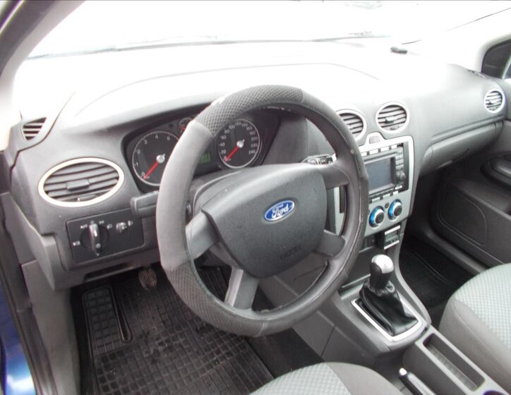 Ford Focus Kombi 1,6 l 66 kw