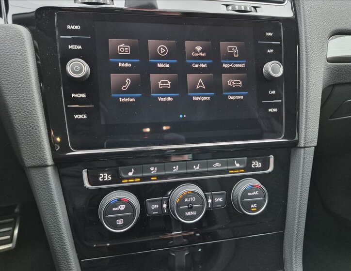 Volkswagen Golf Kombi 1,5 l 110 kw