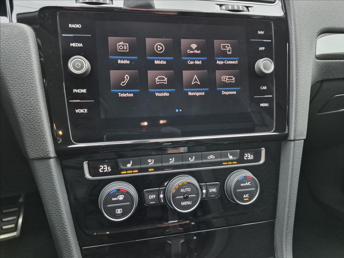 Volkswagen Golf Kombi 1,5 l 110 kw