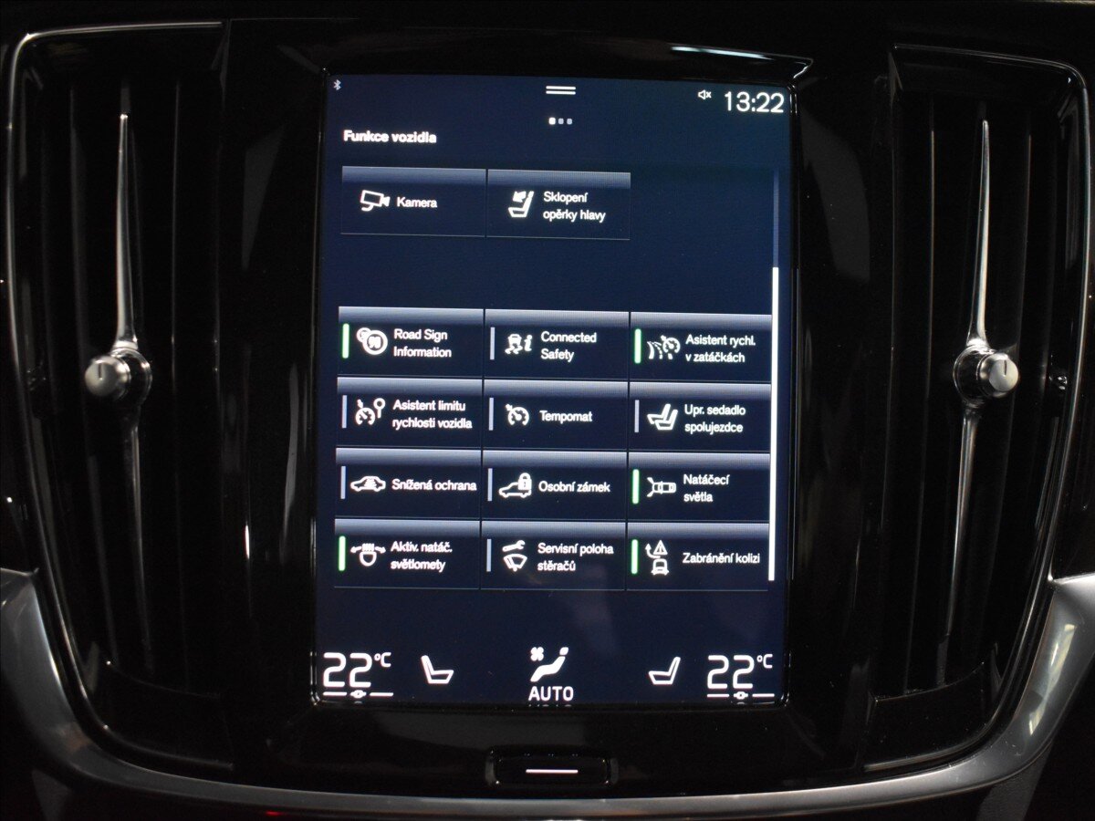 Volvo S90 Sedan / Limuzína 2,0 l 228 kw