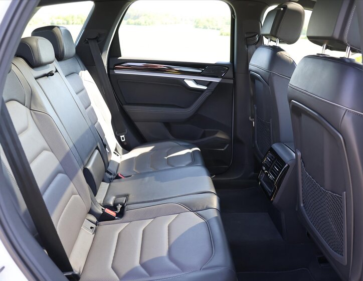 Volkswagen Touareg 18