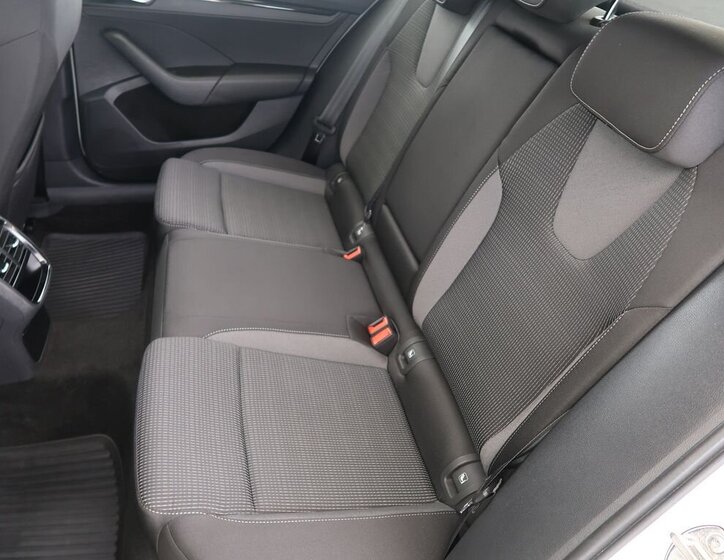 Škoda Octavia Sedan / Limuzína 2,0 l 85 kw