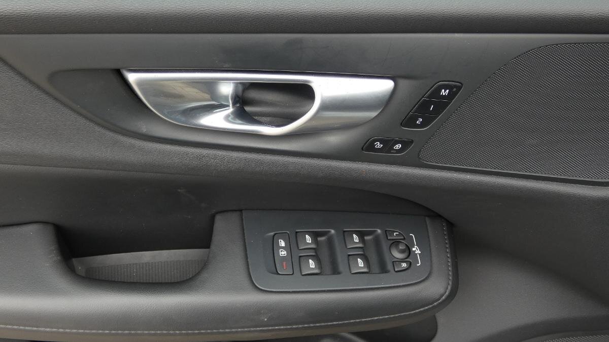 Volvo V60 Kombi 2,0 l 145 kw