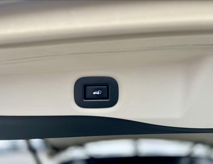 Nissan X-Trail SUV / Terénní 1,7 l 110 kw