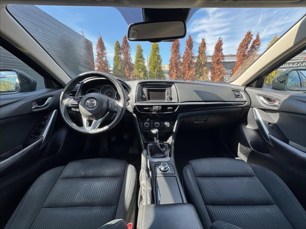 Mazda 6 Sedan / Limuzína 2,0 l 107 kw