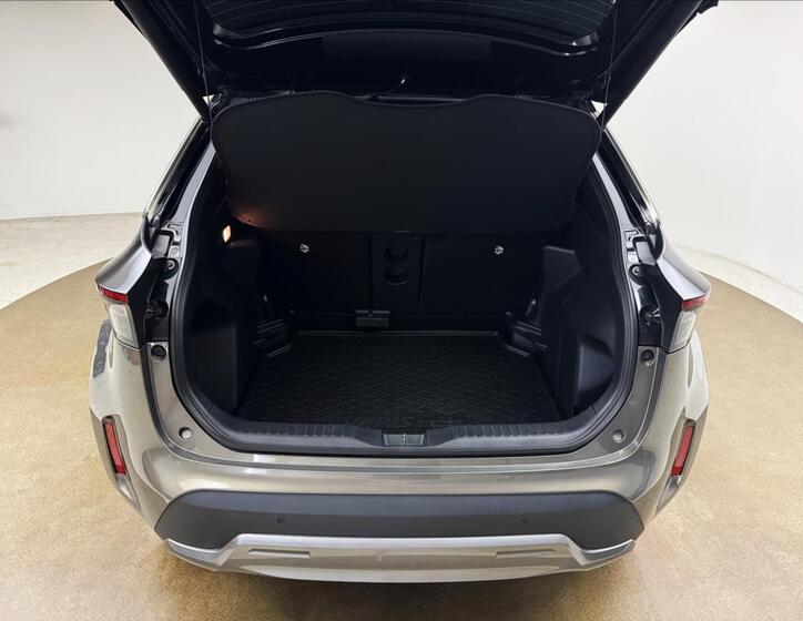 Toyota Yaris Cross 50