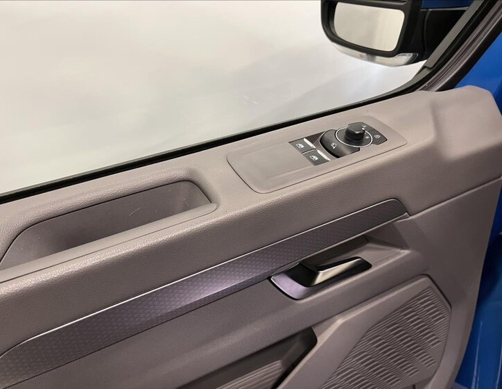 Volkswagen Caravelle 26