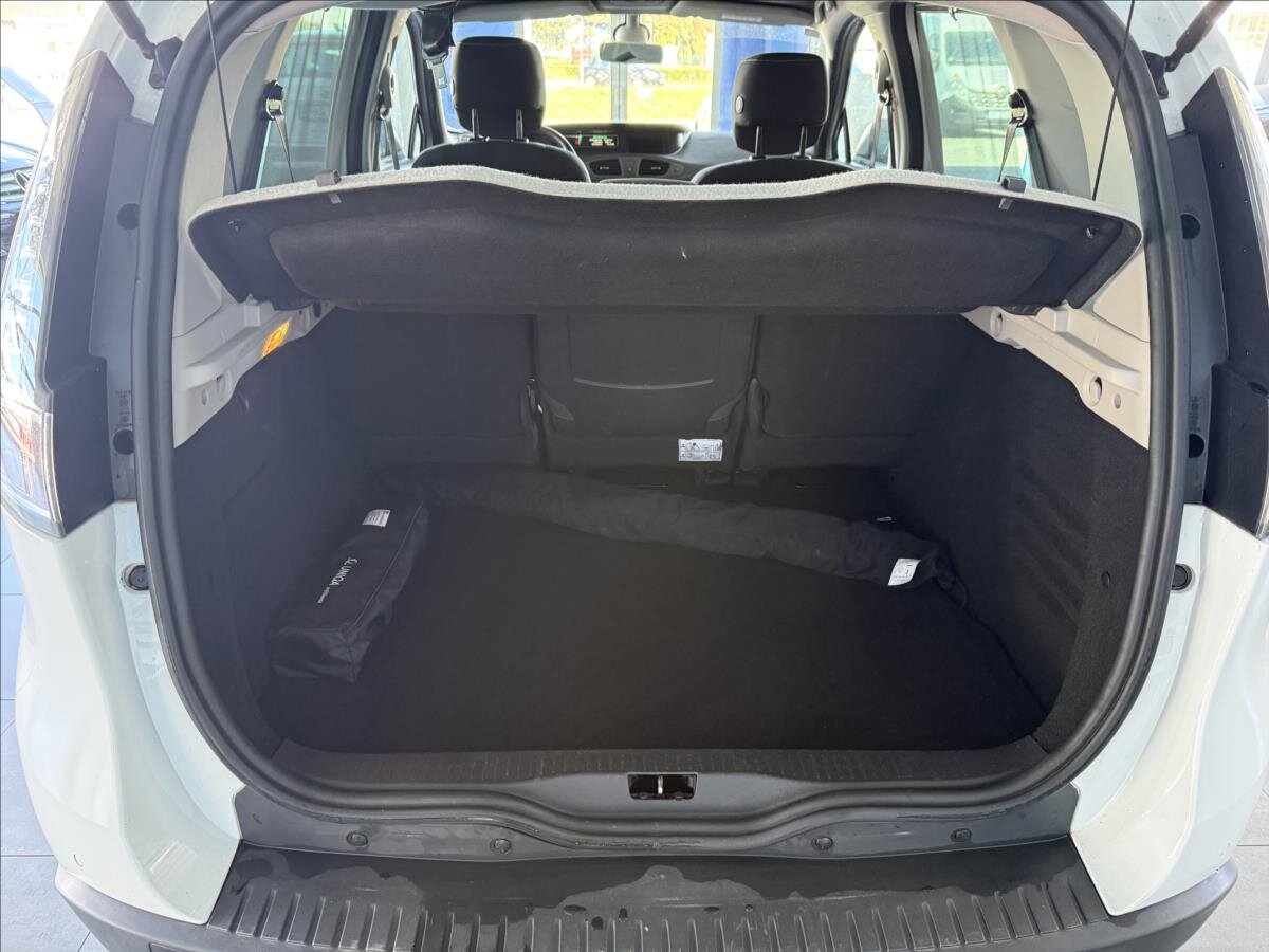 Renault Scénic SUV / Terénní 1,5 l 81 kw