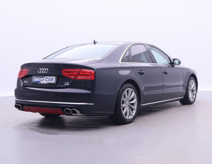 Audi A8 Sedan 4,2 l 273 kw