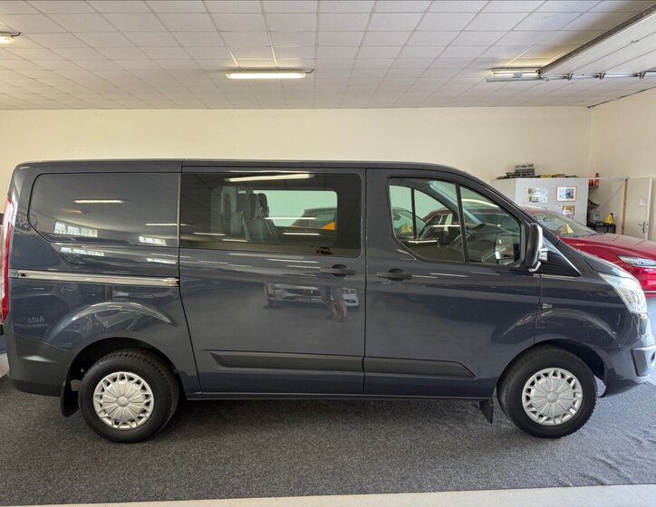 Ford Transit Custom Kombi 2,2 l 74 kw