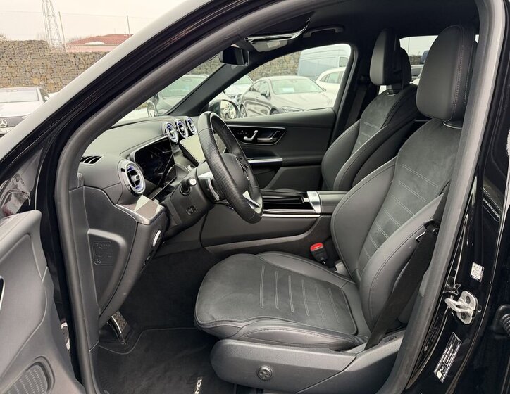 Mercedes-Benz GLC SUV / Terénní 2,0 l 145 kw