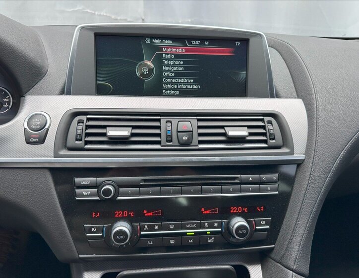 BMW Řada 6 Kupé 3,0 l 230 kw