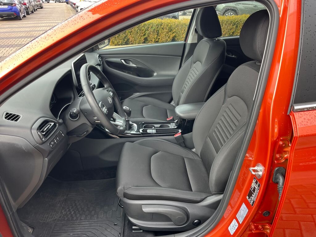 Hyundai i30 Kombi 998,0 73 kw