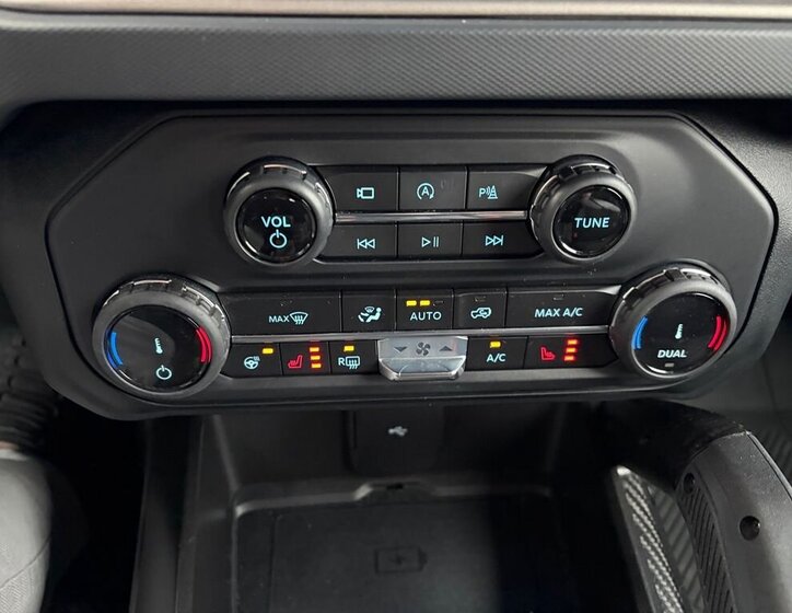 Ford Bronco SUV / Terénní 3,0 l 307 kw