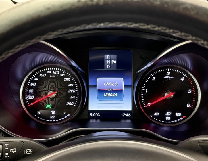 Mercedes-Benz Třídy V MPV 2,1 l 140 kw