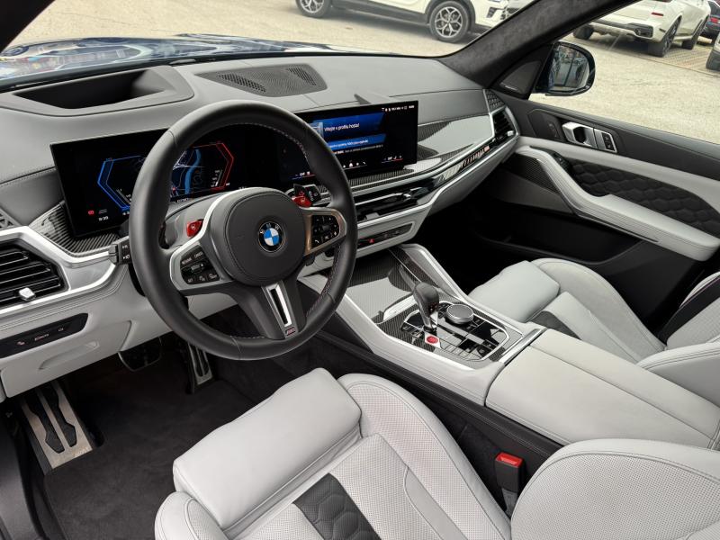 BMW X5 SUV 4,4 l 460 kw
