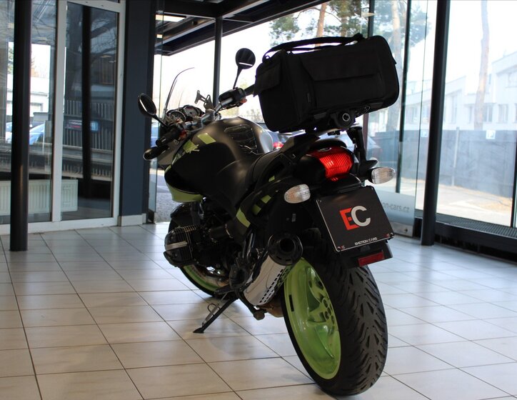 BMW Ostatní Ostatní 1,1 l 62 kw