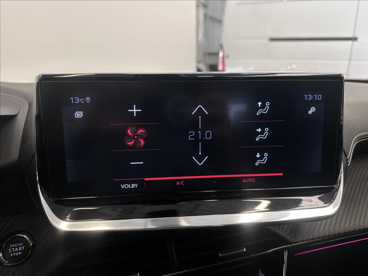 Peugeot 2008 SUV / Terénní 1,2 l 114 kw