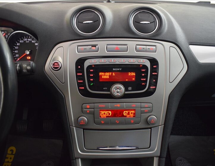 Ford Mondeo Kombi 2,0 l 107 kw