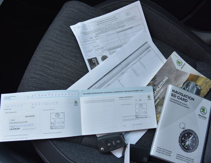 Škoda Karoq SUV / Terénní 1,5 l 110 kw