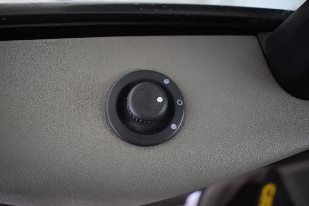 Renault Scénic MPV 1,6 l 83 kw