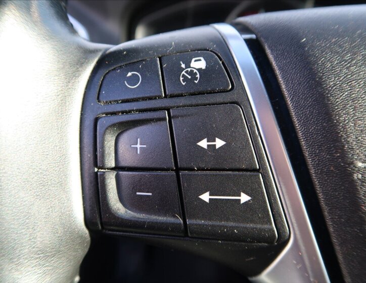 Volvo XC60 SUV 2,4 l 158 kw