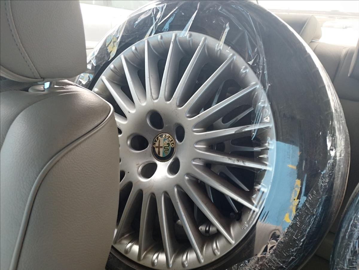 Alfa Romeo 159 Sedan 1,9 l 110 kw